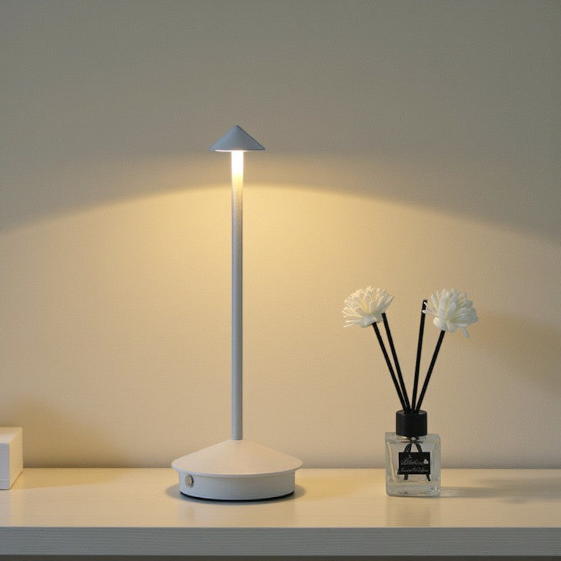 Studio - Tischlampe LED für Essbereich