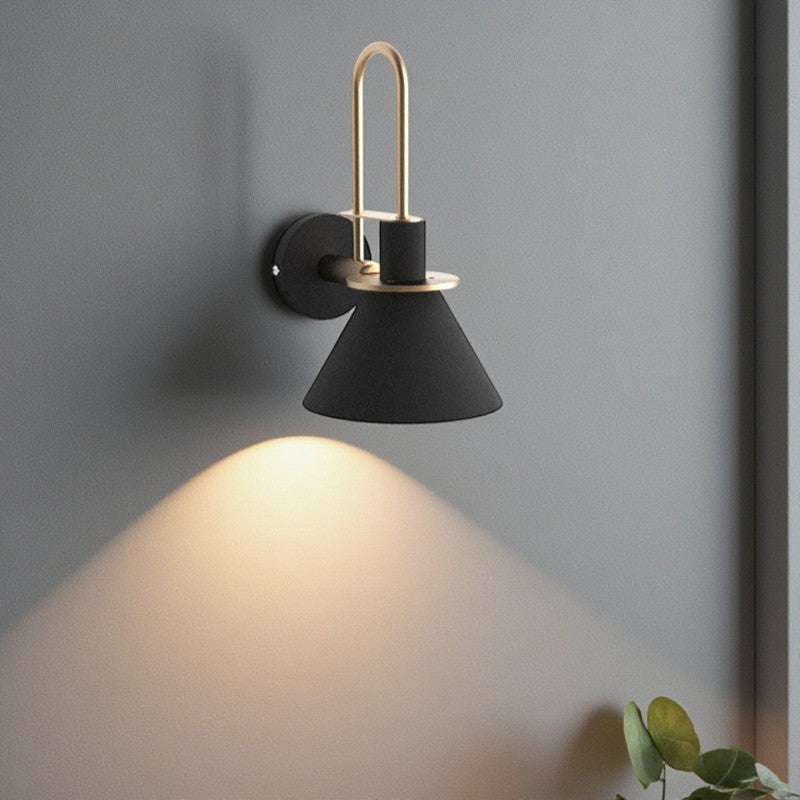Minimalistische - Wandleuchte Metall mit Eisenfinish