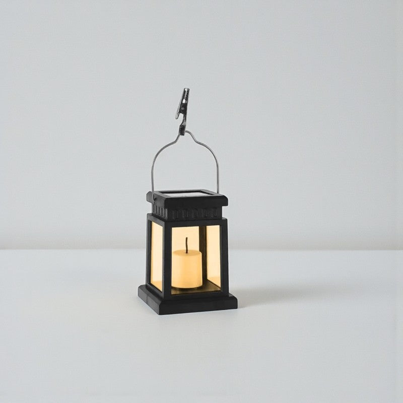 Solarbetriebene Outdoor-Laterne mit Hängegriff und LED-Licht