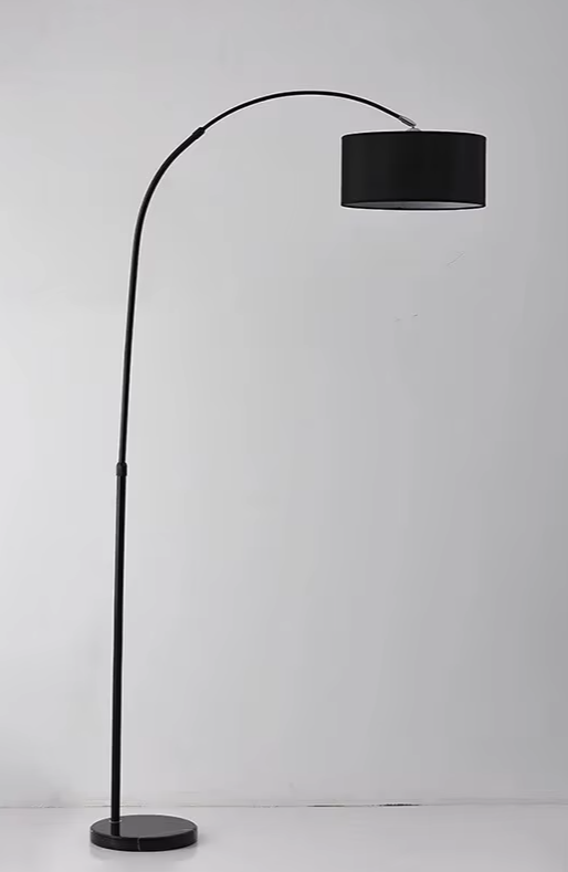 Torcia - Stehleuchte aus Aluminium mit Stoffschirm