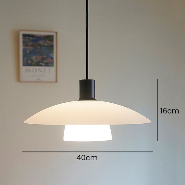 Minimalistische - Pendelleuchte aus weißem Glas