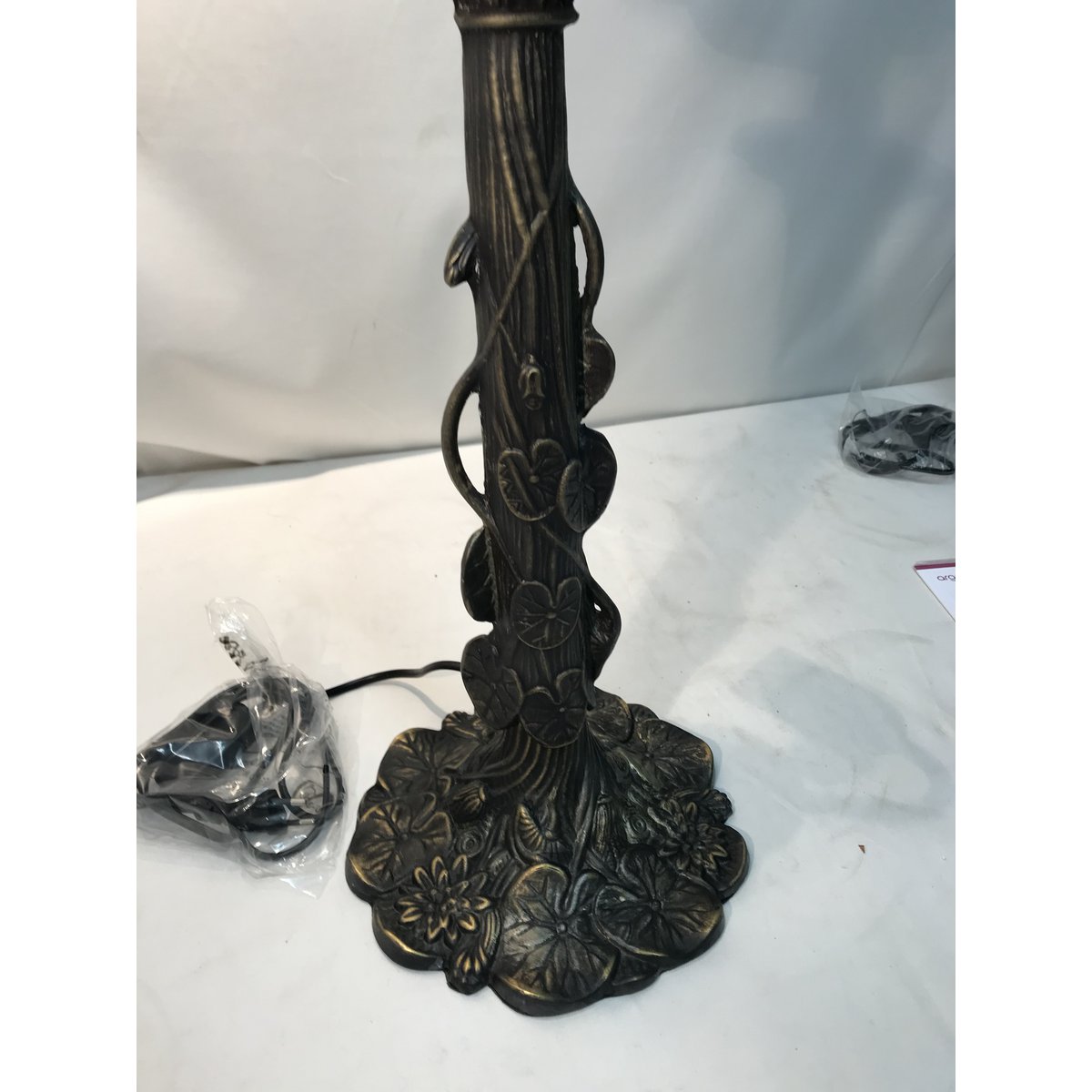 Alexandra - Lighting - Tiffany-Tischleuchte Ø 40 cm Belle
