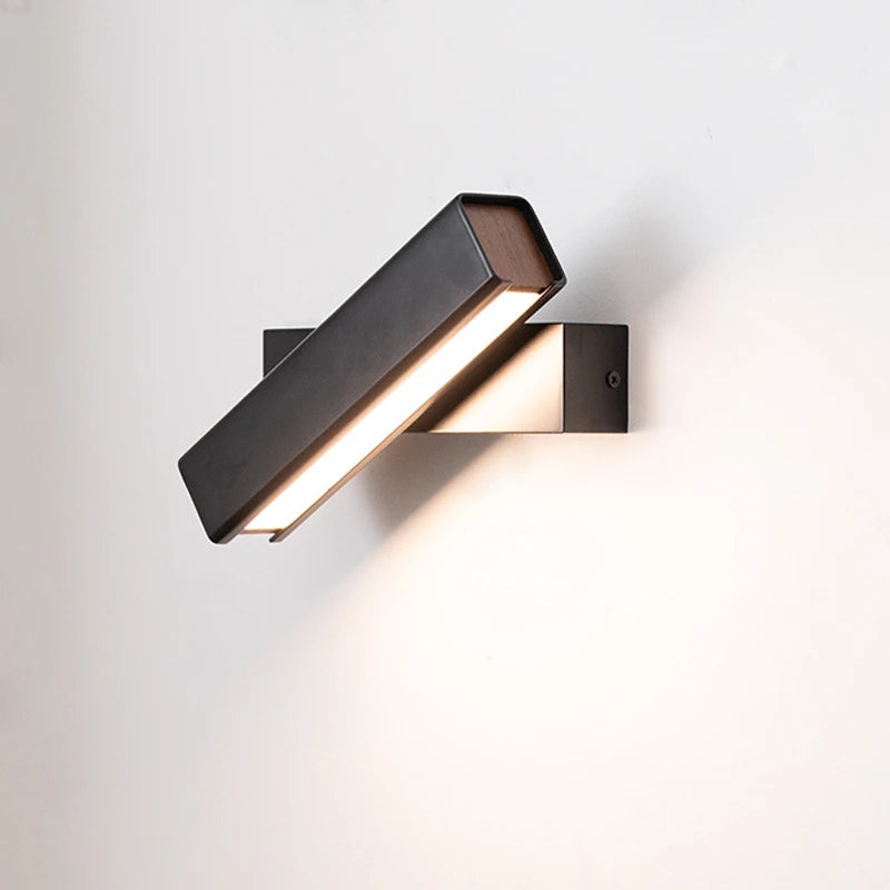 Drehbare - LED-Wandleuchte im skandinavischen Design aus