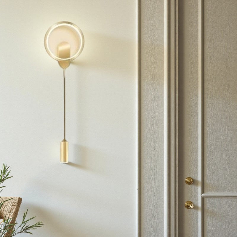 Runde Wanduhr mit klassischem Analog-Design für elegante Interieurs