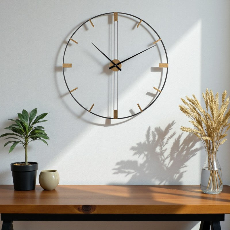 Auffällige große dekorative Wanduhr mit geräuschlosem Uhrwerk