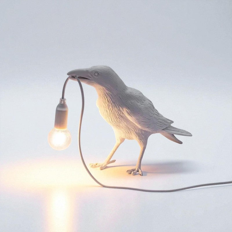 Skulpturale Vogel-Lampe für moderne Einrichtung und künstlerische Atmosphäre