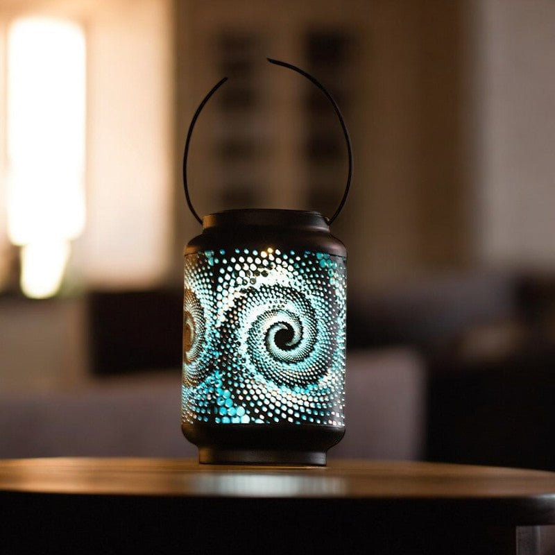 LED-Solar-Hängelampe mit Griff für tragbare und umweltfreundliche Außenbeleuchtung