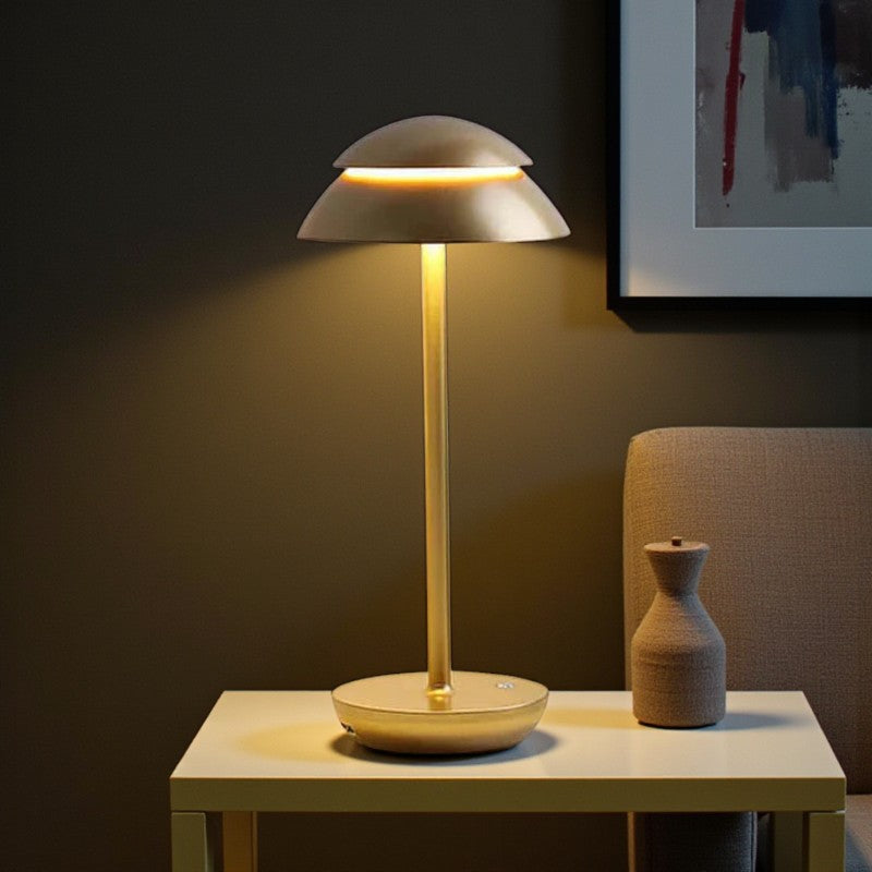 Schlanke und vielseitige kabellose Tischlampe
