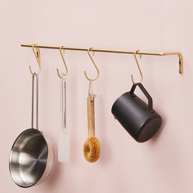 Wandhalterung mit S-förmigen Haken für vielseitiges Aufhängen