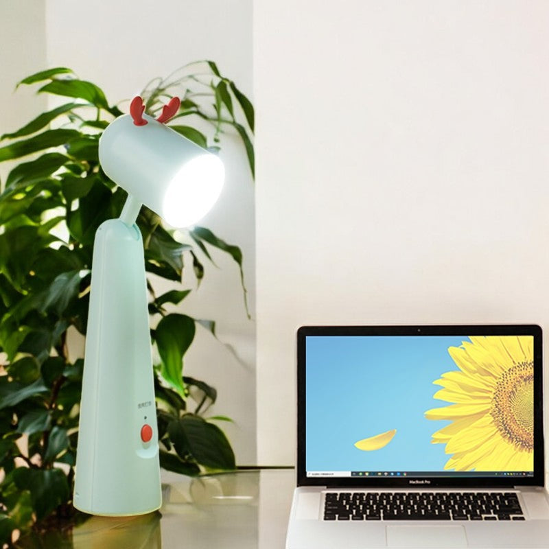 LED-Leuchte mit verstellbarem Kopf und Geweih-inspiriertem Design Schreibtisch und Wohnbeleuchtung