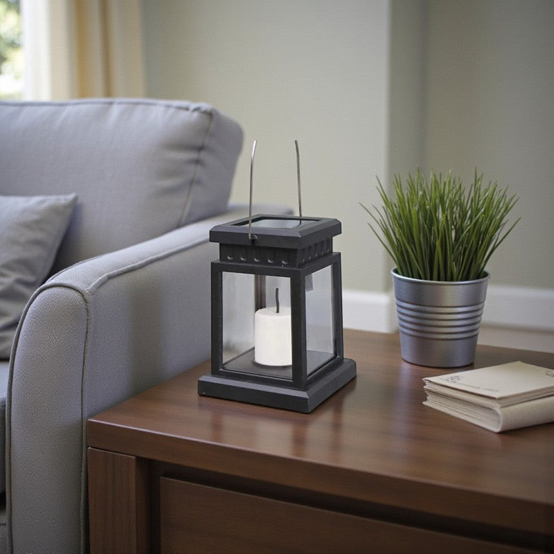 Solarbetriebene Outdoor-Laterne mit Hängegriff und LED-Licht