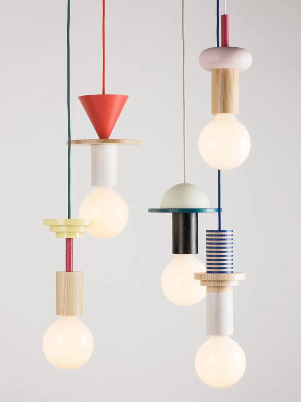 Vortex - LED-Hängeleuchte aus Holz, E27-Fassung im