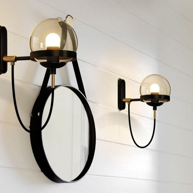 Postmoderne - Wandleuchte Glas & Metall