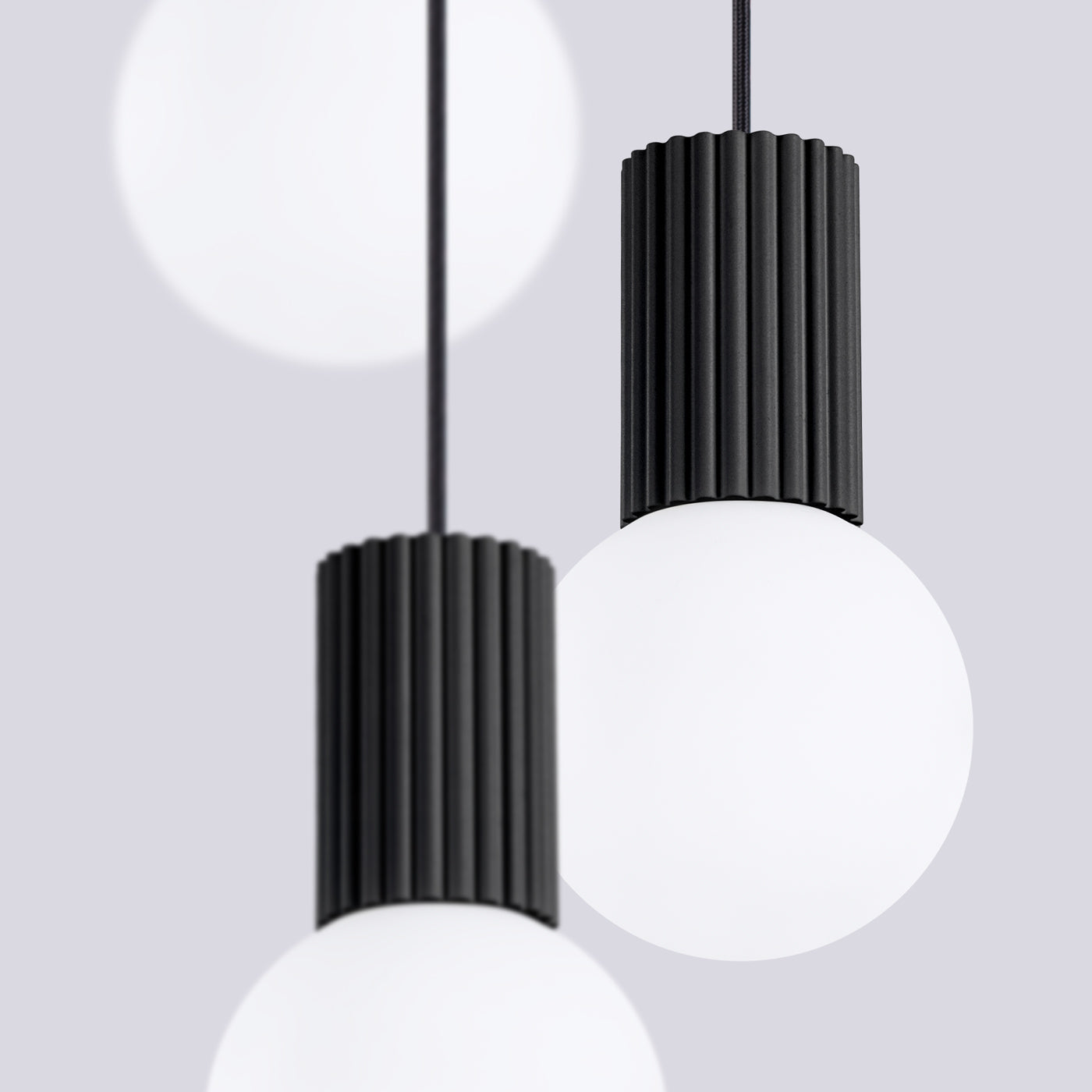Claria - Schwarze Pendelleuchte mit 3 Leuchtmitteln