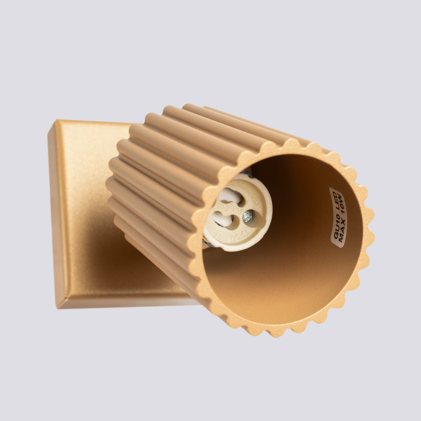 Karbon - Wandlampe Karbon Gold aus Aluminium