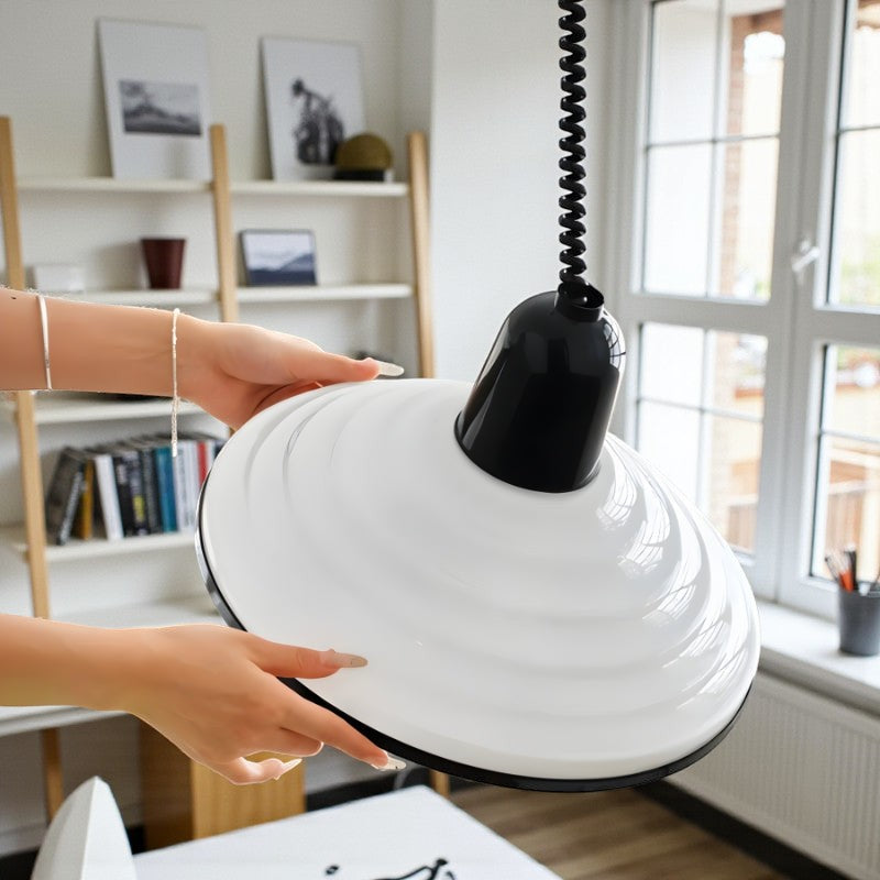 Hängeleuchte mit Pendeldesign für Innenbeleuchtung