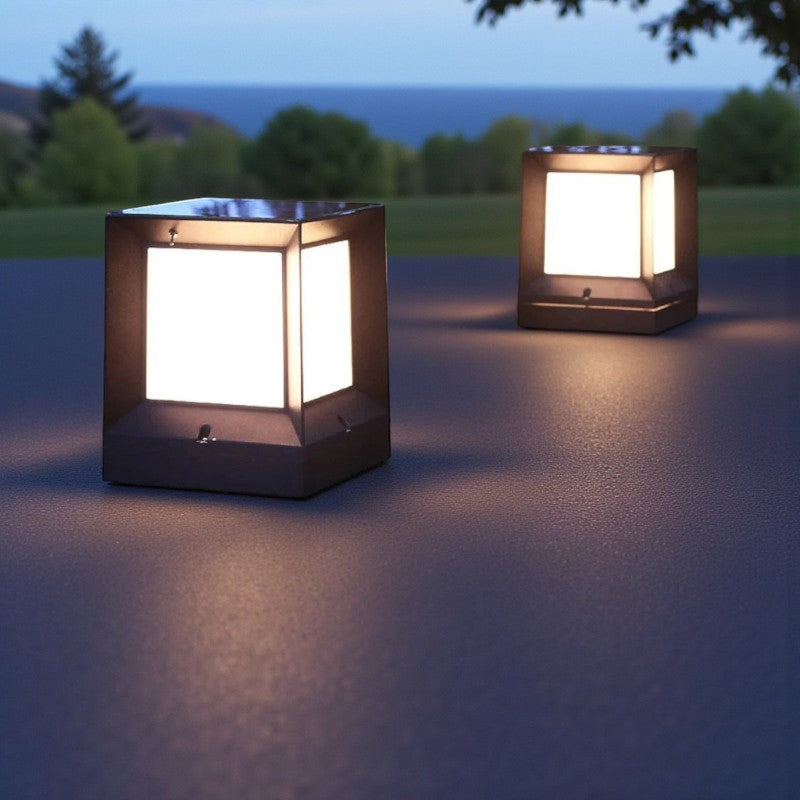 LED-Säulenleuchte mit quadratischem Design