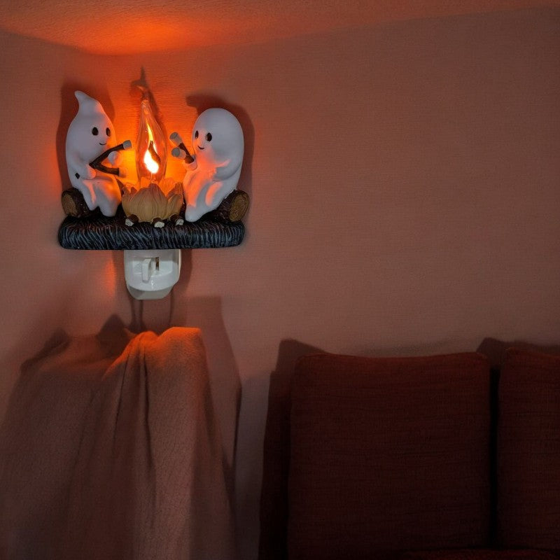 Geister Wandleuchte mit flackerndem LED-Lichteffekt