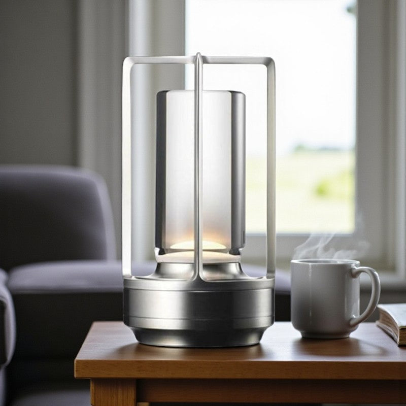 Kabellose LED-Schreibtischlampe mit Vintage-Charme