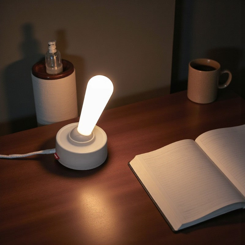 Wiederaufladbare kabellose Schreibtischlampe mit schlankem Design