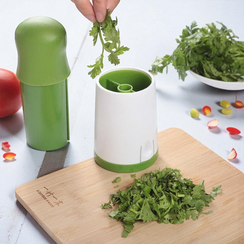 Schärfer Klingenmühle für frische Kräuter und Gewürze für müheloses Würzen und gleichbleibenden Geschmack