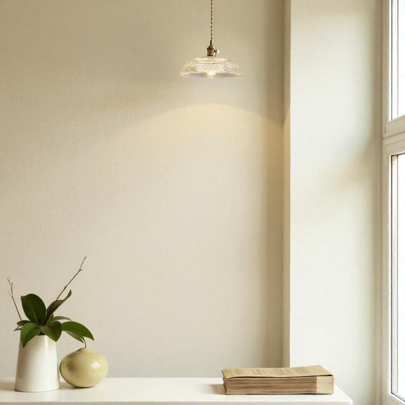 Deckenleuchte mit rundem Lampenkopf