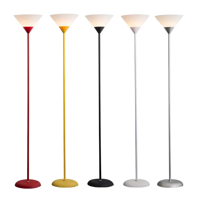 LumiArc - minimalistische LED-Stehleuchte