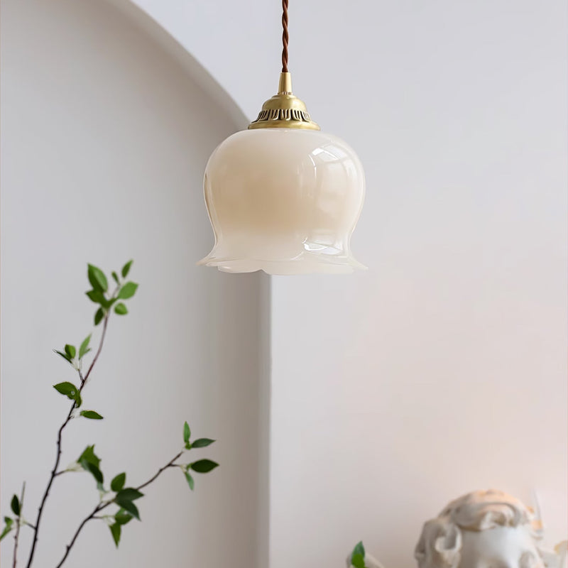 Vallei - Blume Pendelleuchte aus Messing und Kunstharz