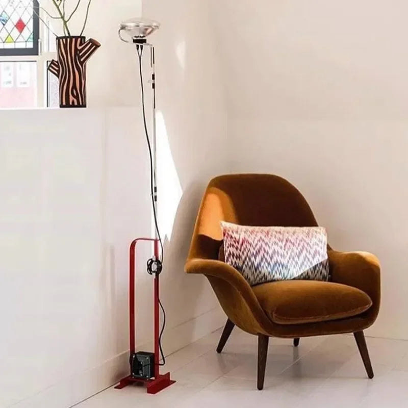 Linara - Art-Deco-Stehleuchte aus Chrom ohne Schirm