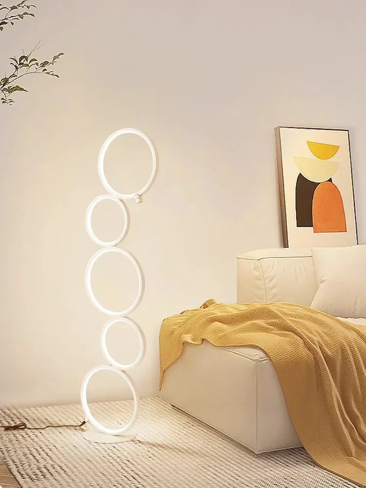 Nordische - LED-Stehleuchte, 5-Ring-Dimmfunktion