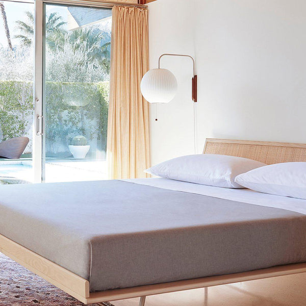 Luzana - Wandleuchte im Mid-Century-Stil fürs Schlafzimmer