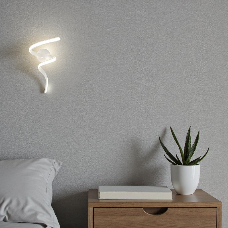 Spiralförmige LED-Wandleuchte mit integrierter Lichtquelle