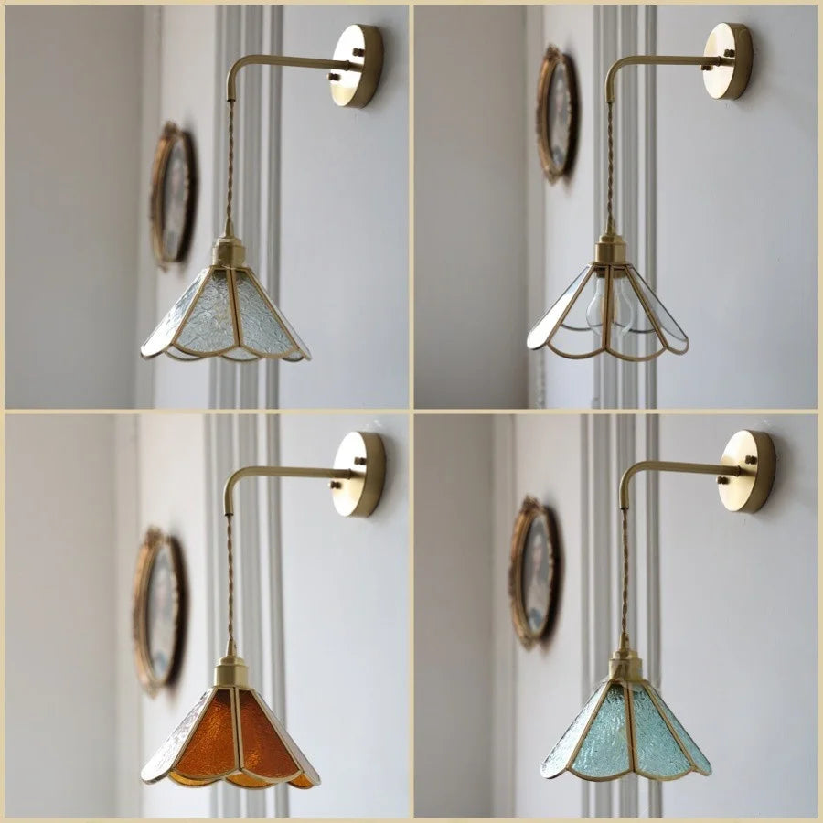 Murio - Tiffany-Glas-Wandleuchte mit Kupferakzenten
