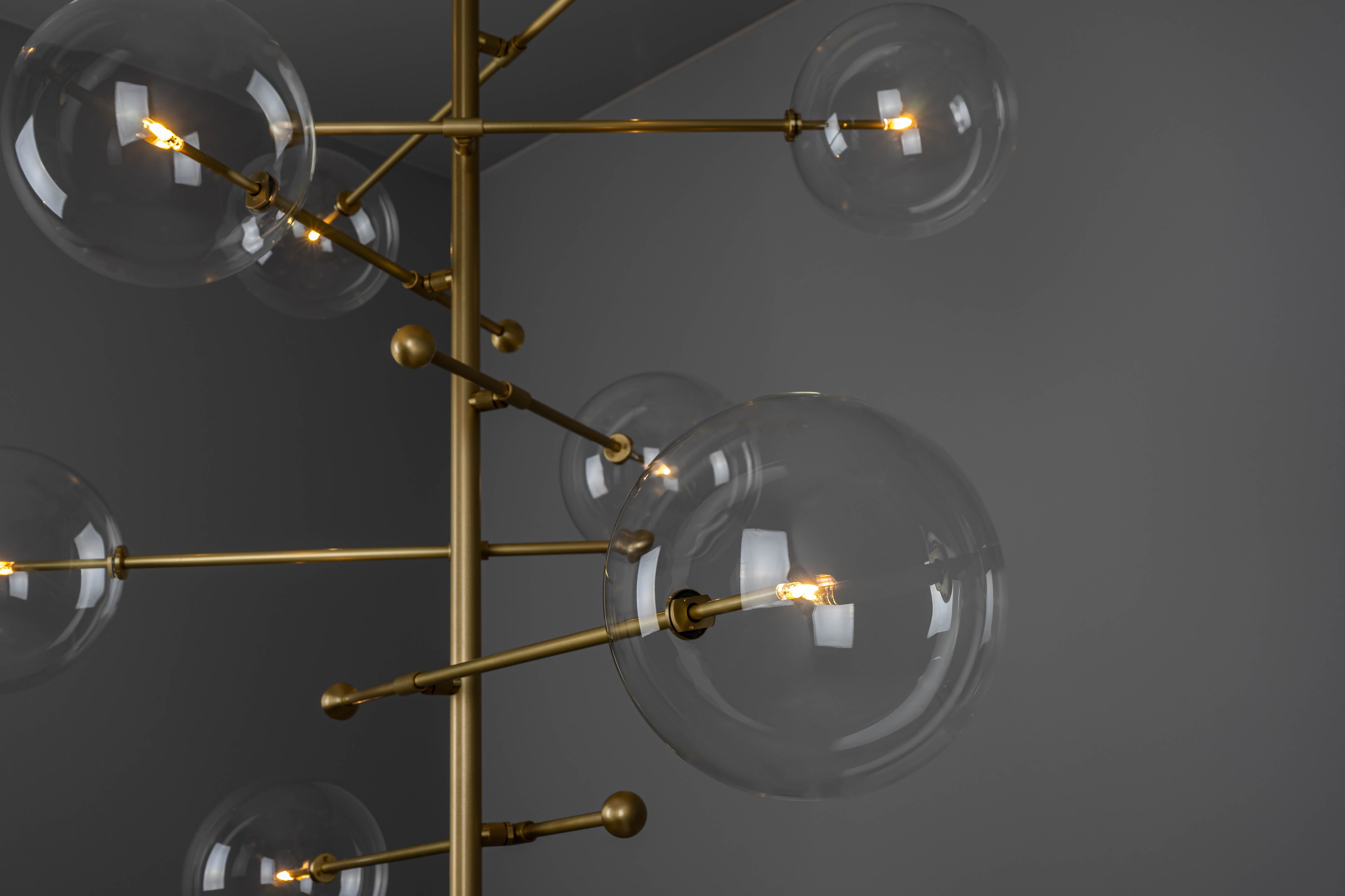 Orbita - Designer-Kronleuchter mit 12 Armen
