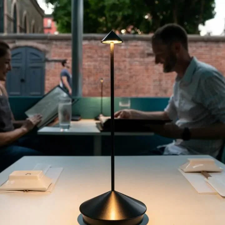 Mirela - Kabellose LED Tischlampe Dimmbar
