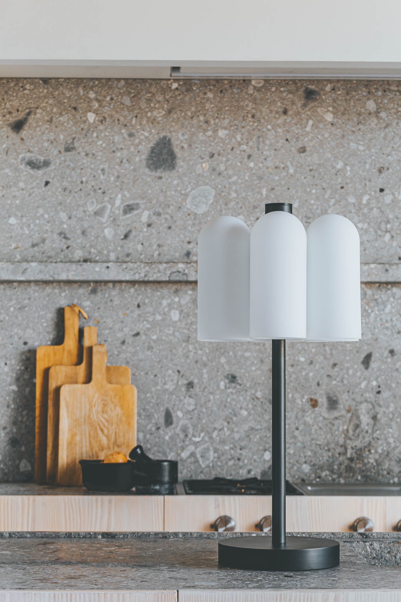 Metall/Glas - Designer-Tischleuchte, Metall/Glas
