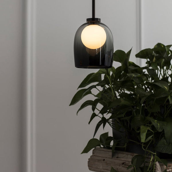 Aurela - Moderne Pendelleuchte mit Glaskugel