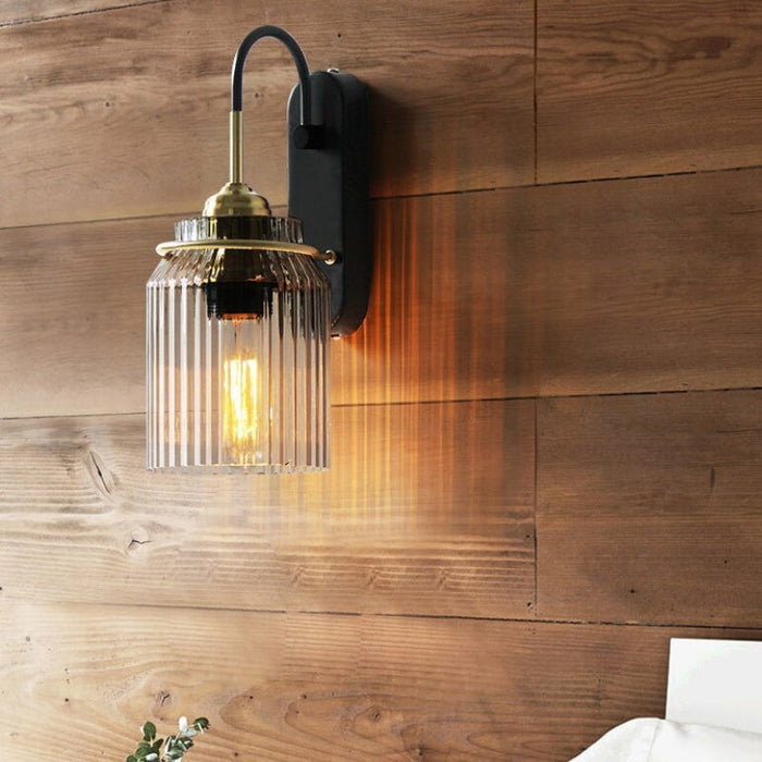 Murano - Vintage-Wandleuchte mit geriffeltem Glasschirm