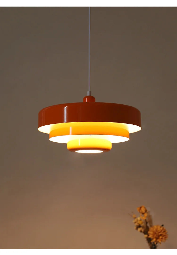 Stella - Retro-Hängeleuchte aus Metall, orange