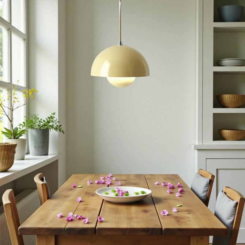 Hängelampe mit elegantem Design für stilvolle Beleuchtung zu Hause