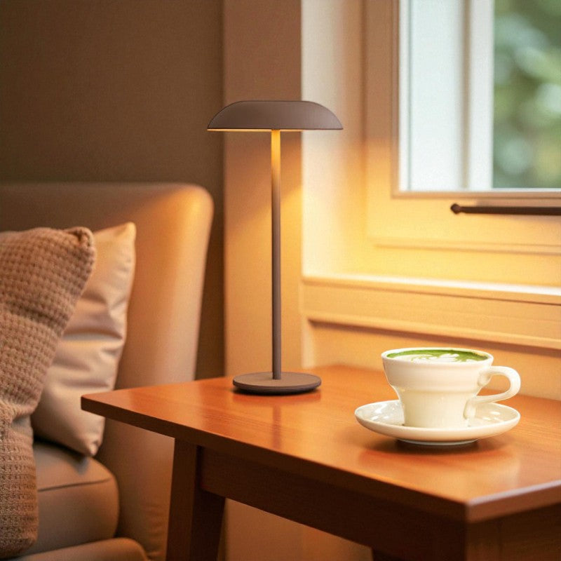 Kabellose LED-Tischleuchte mit Touch-Steuerung und rundem Design für einfache Bedienung