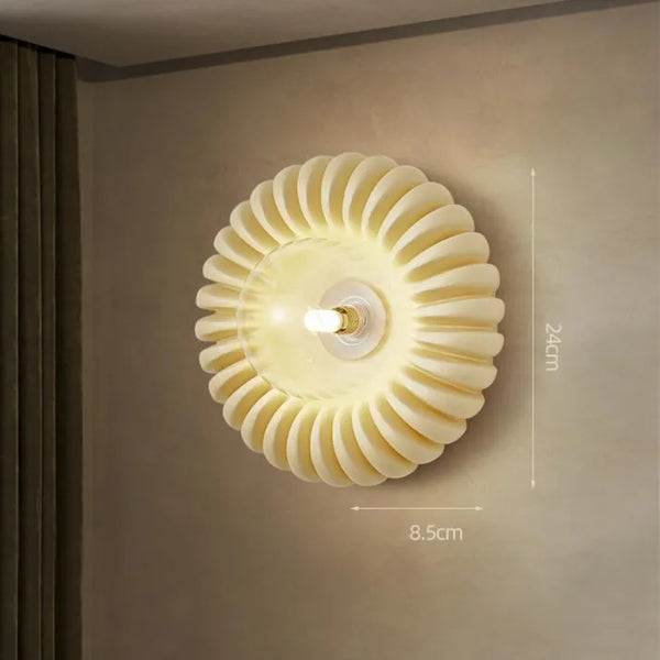 Flanca - Moderne, kreative Wandleuchte aus Kunstharz für