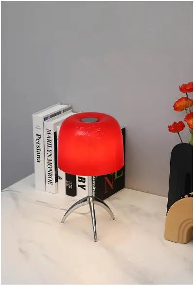 Tabla - Bauhaus-Tischleuchte mit Dreibeinstativ und farbigem