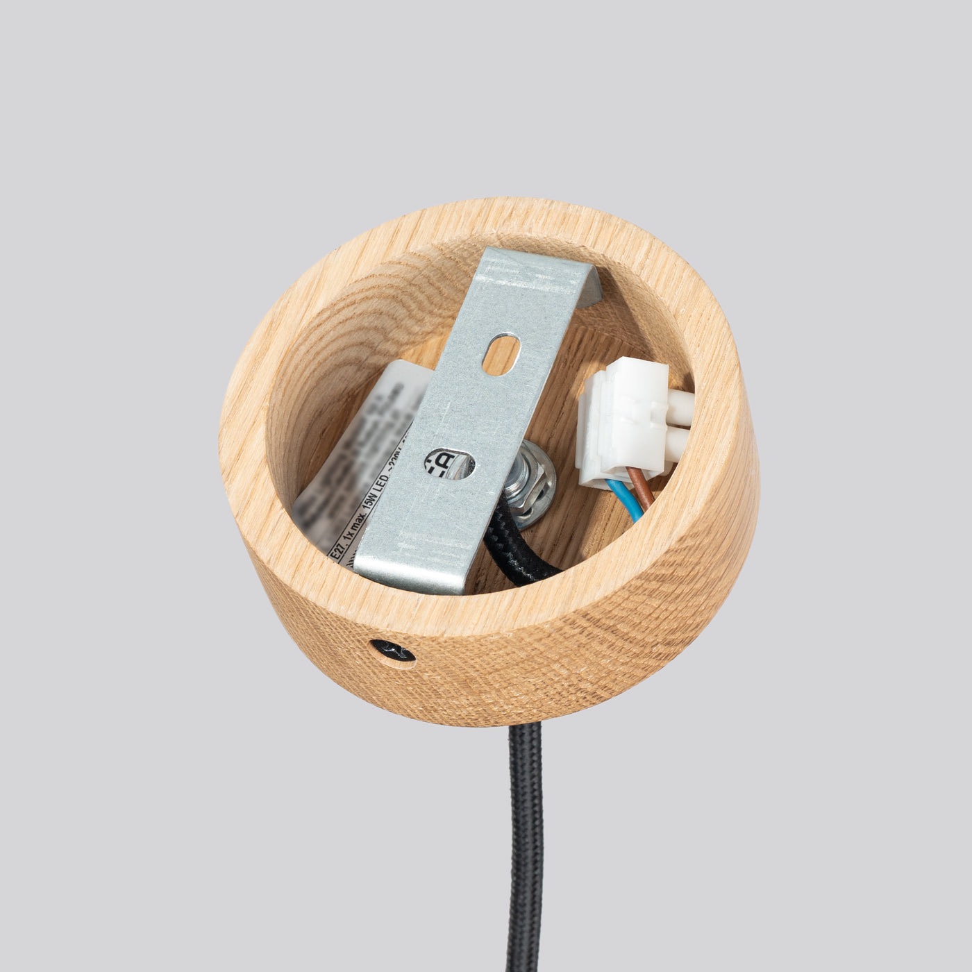 Plafona - Pendelleuchte aus Beton und Holz, Fassung E27