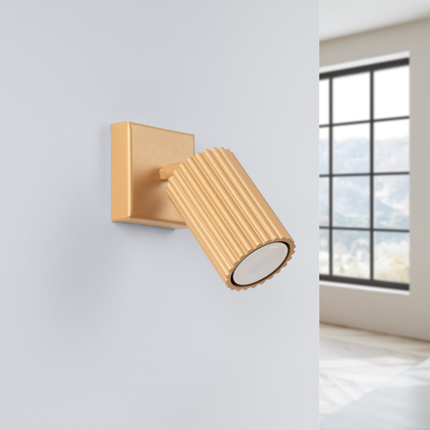 Karbon - Wandlampe Karbon Gold aus Aluminium
