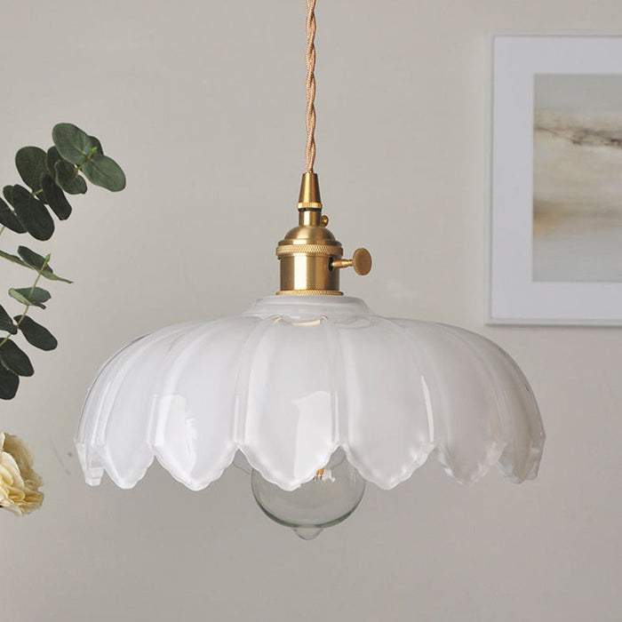 Aurela - Vintage-Pendelleuchte in Glasblume mit Blaseneffekt