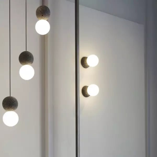 Geometrische - Pendelleuchte aus Sandstein und Glas
