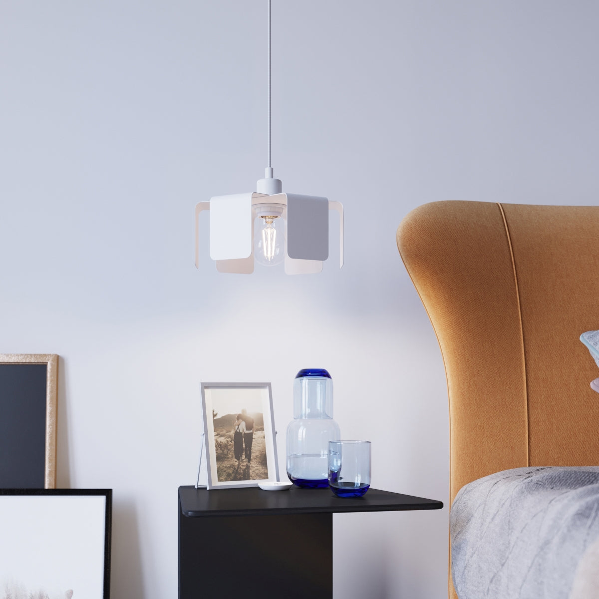 Tabora - Weiße Schreibtischlampe aus Stahl
