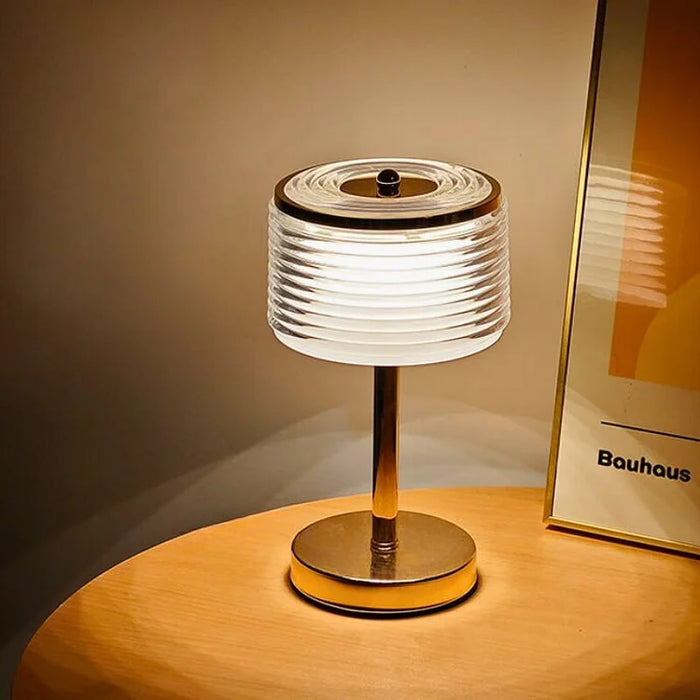 Lino - Goldene LED-Ring-Tischleuchte mit 3 Lichtfarben