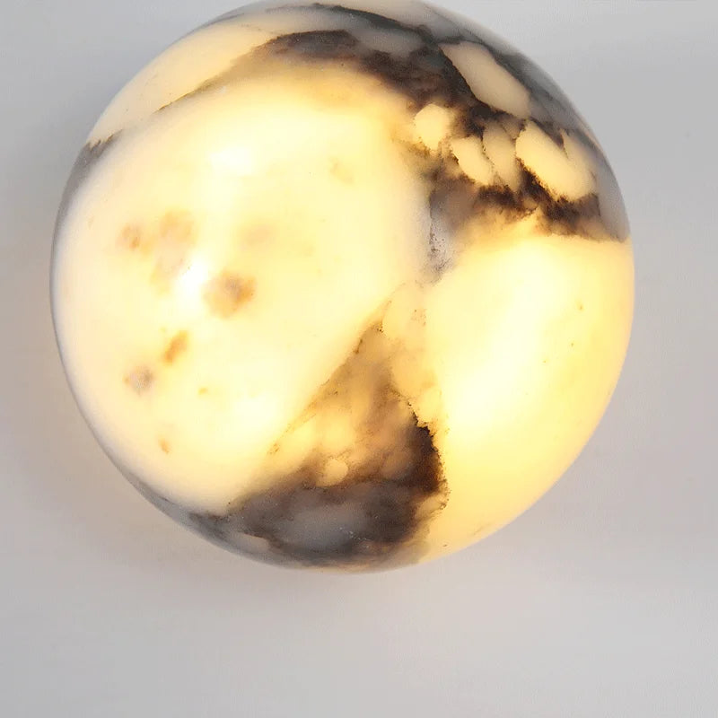 Lumera - Wandleuchte aus Naturstein, Marmorkugel